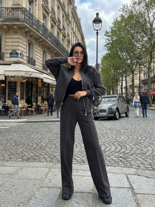 Conjunto de Chaqueta con cremallera y pantalón